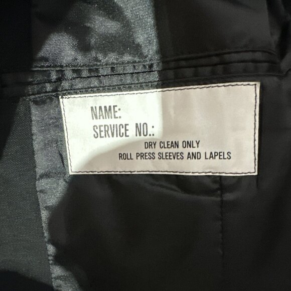 US Navy ROTC Blazer - 40 Short Naval ROTC with Patches, Rank and Badges - Picture 8 of 9